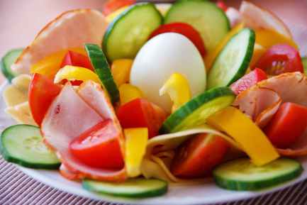 food salad healthy vegetables